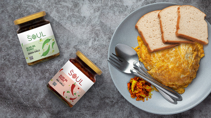 Egg Omelette Recipe with Soul's Red Chilli and Green Chilli Pickles